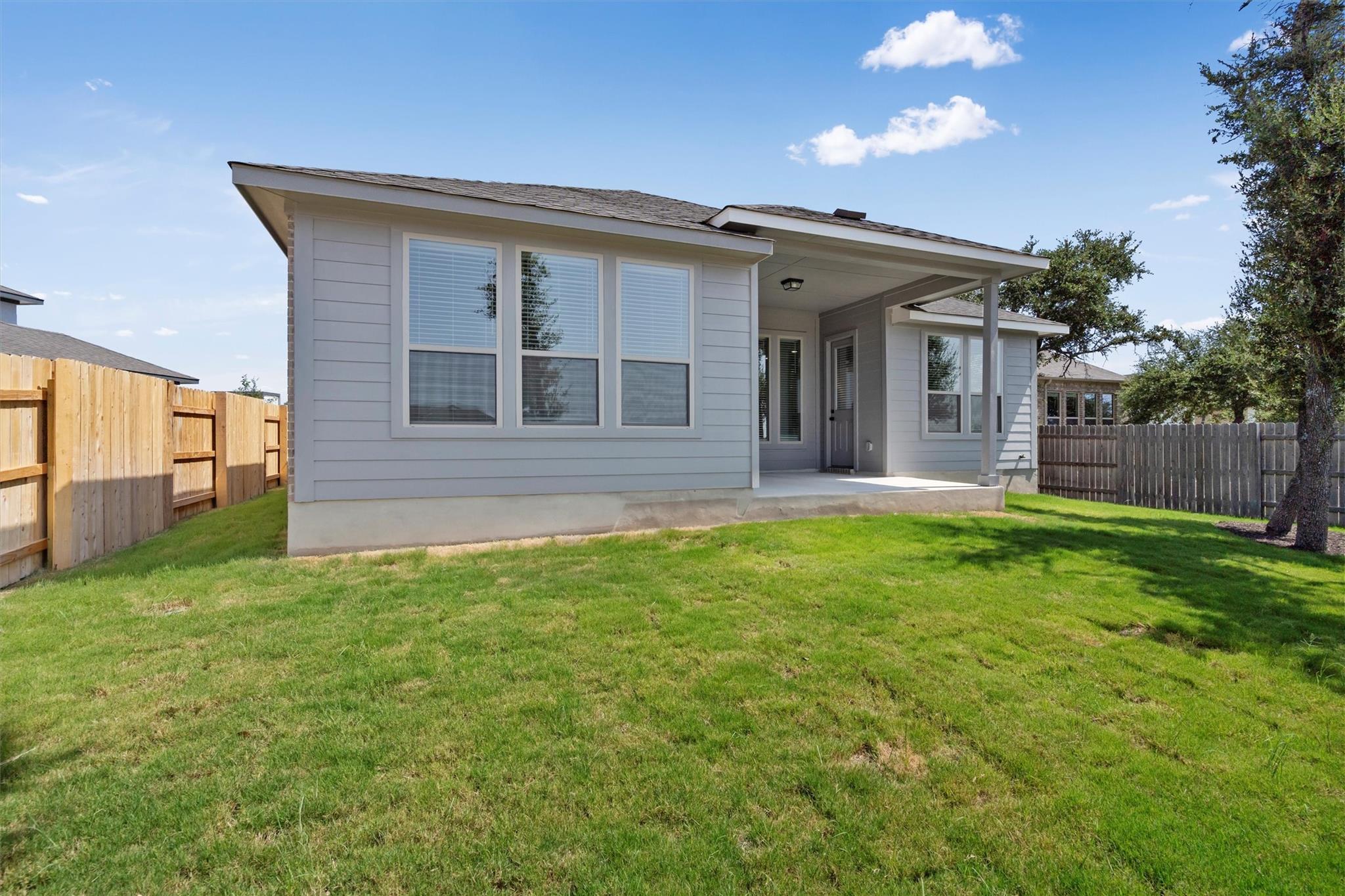 216 Scenic Hills Cir, Georgetown, TX 78628