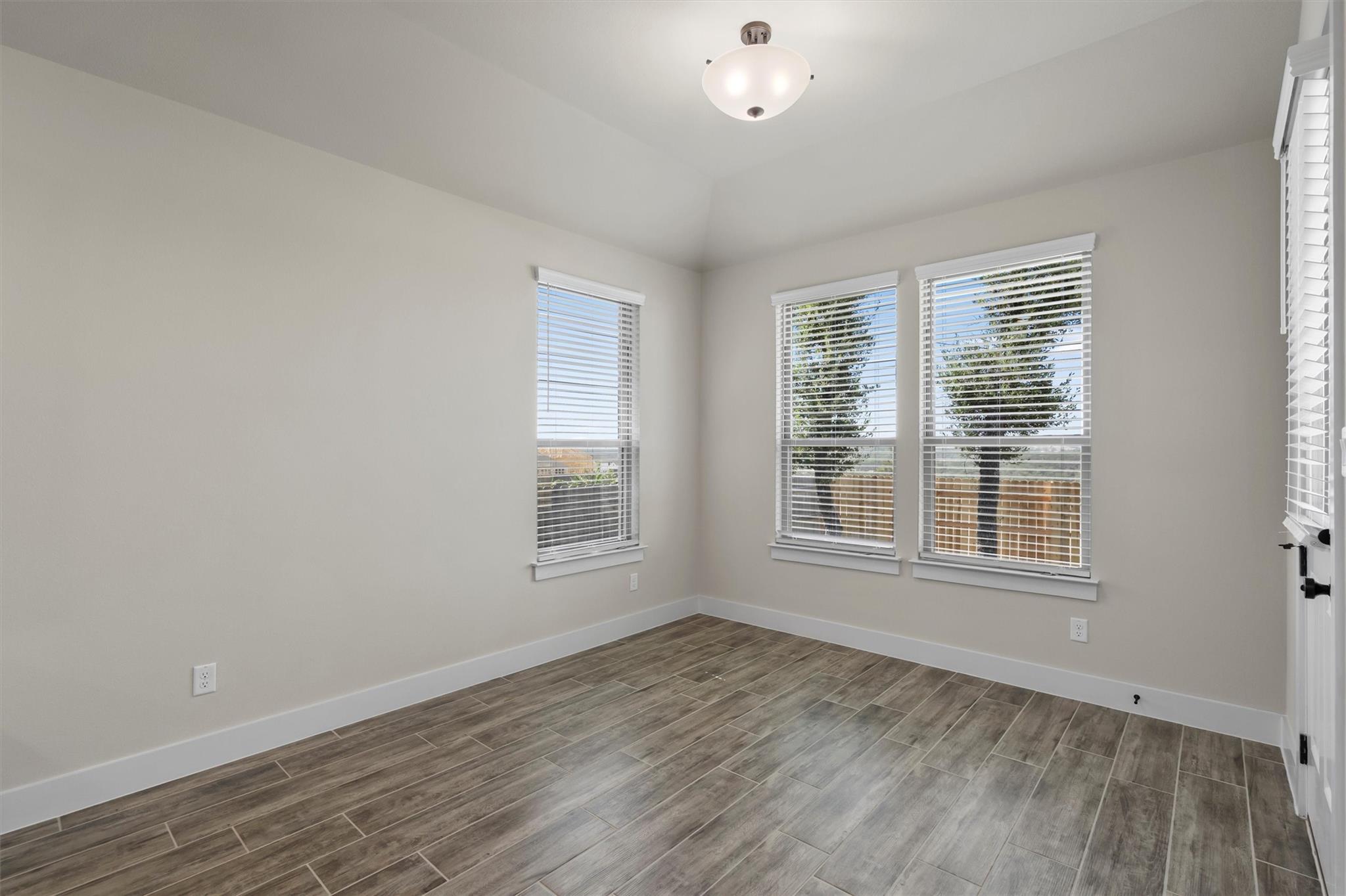 216 Scenic Hills Cir, Georgetown, TX 78628