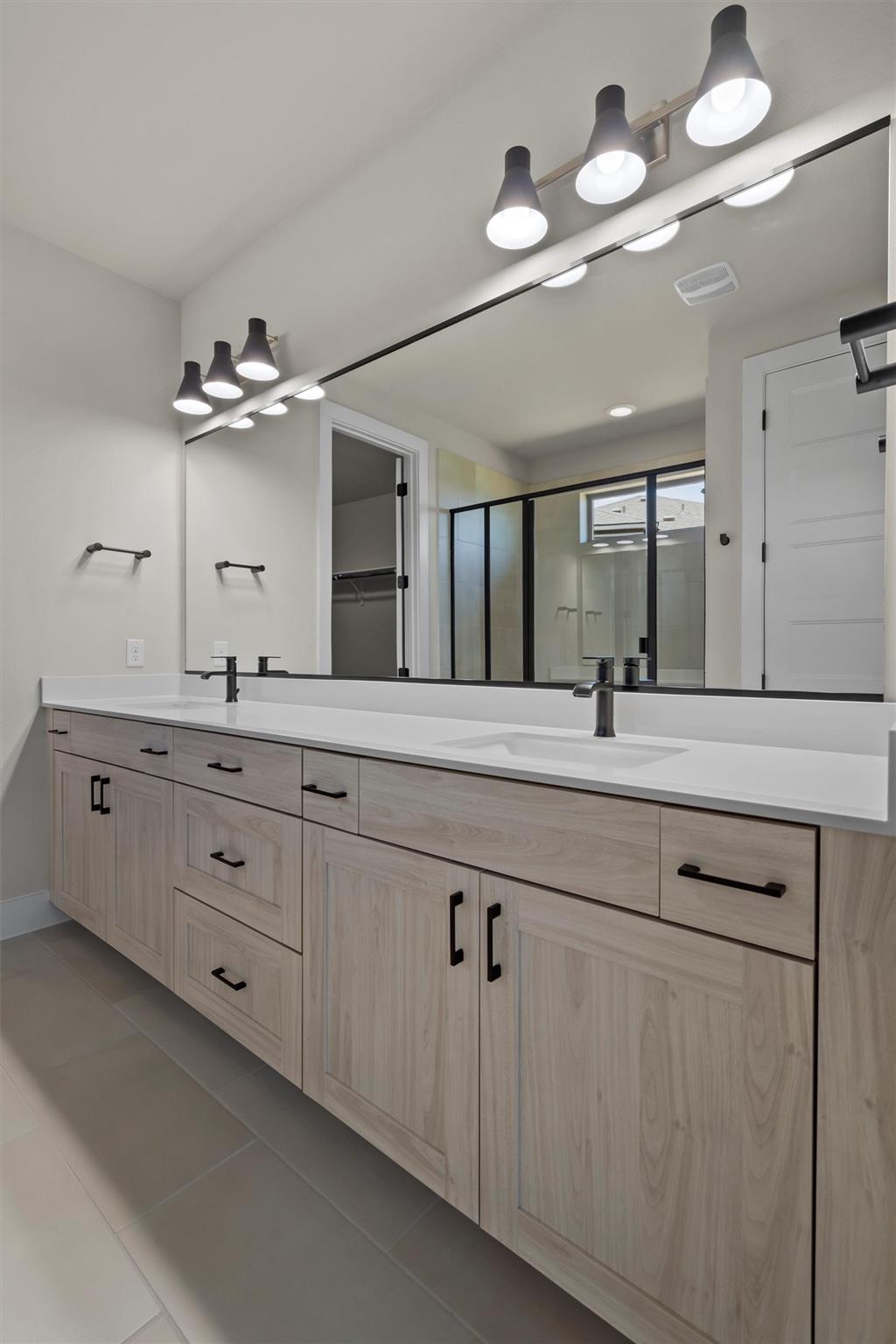 216 Scenic Hills Cir, Georgetown, TX 78628