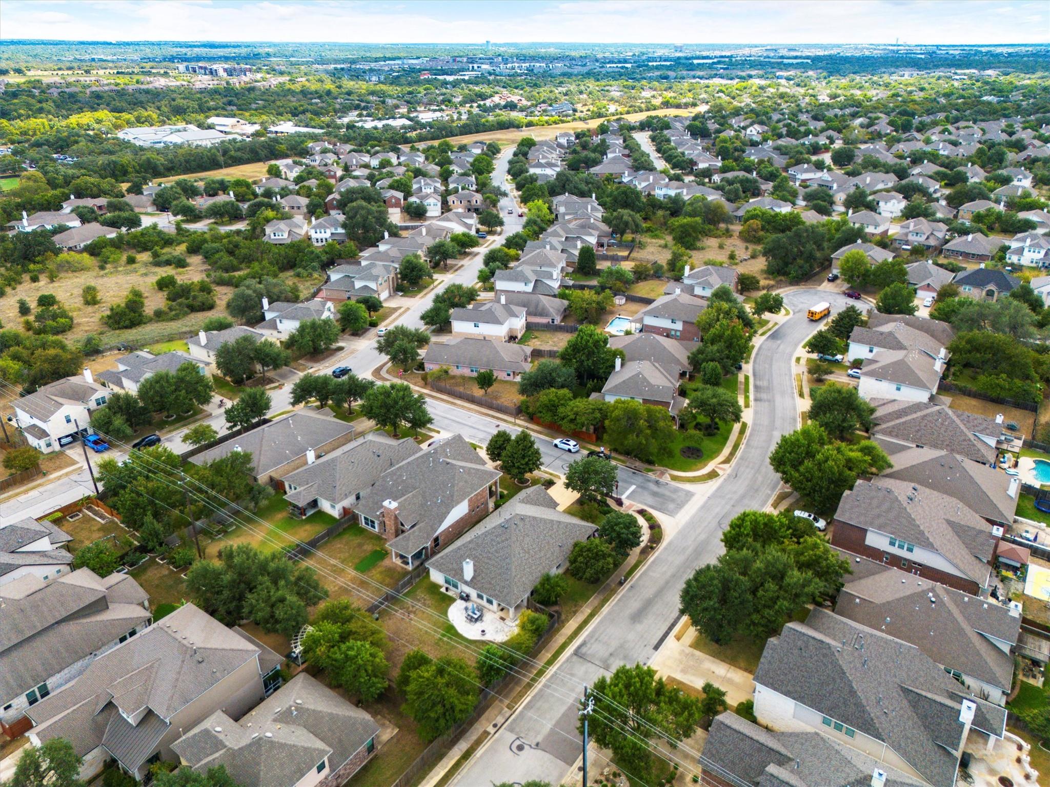 9437 Caves Valley Dr, Austin, TX 78717