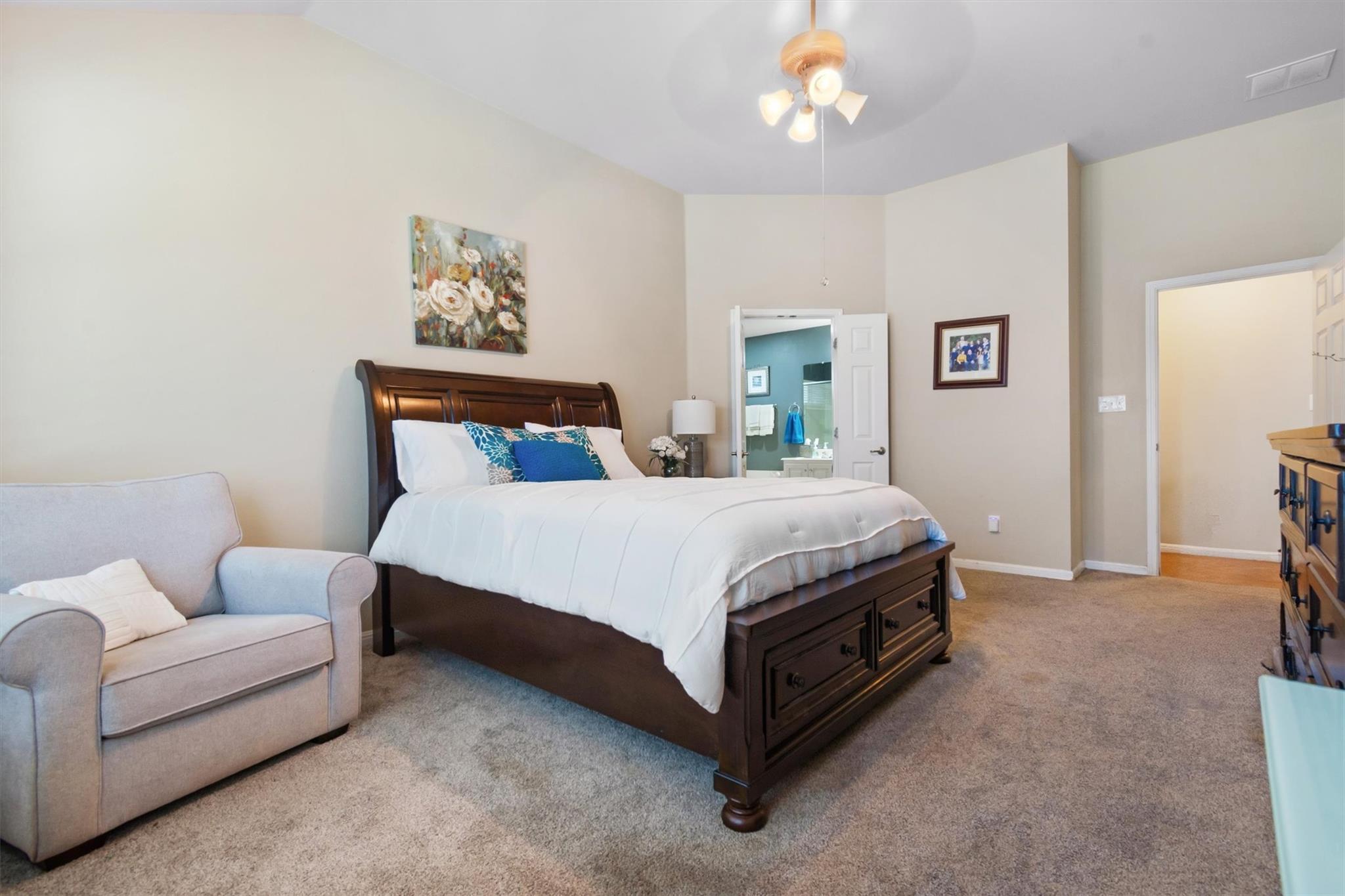 9437 Caves Valley Dr, Austin, TX 78717