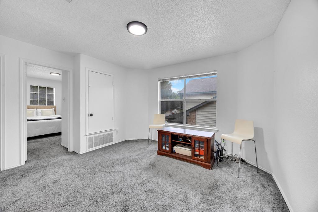 600 Smoke Signal Pass, Pflugerville, TX 78660