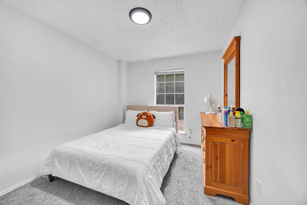 600 Smoke Signal Pass, Pflugerville, TX 78660