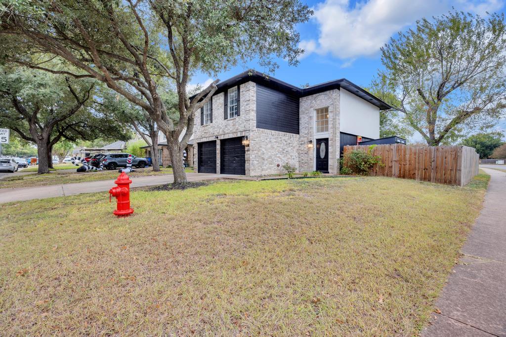 600 Smoke Signal Pass, Pflugerville, TX 78660