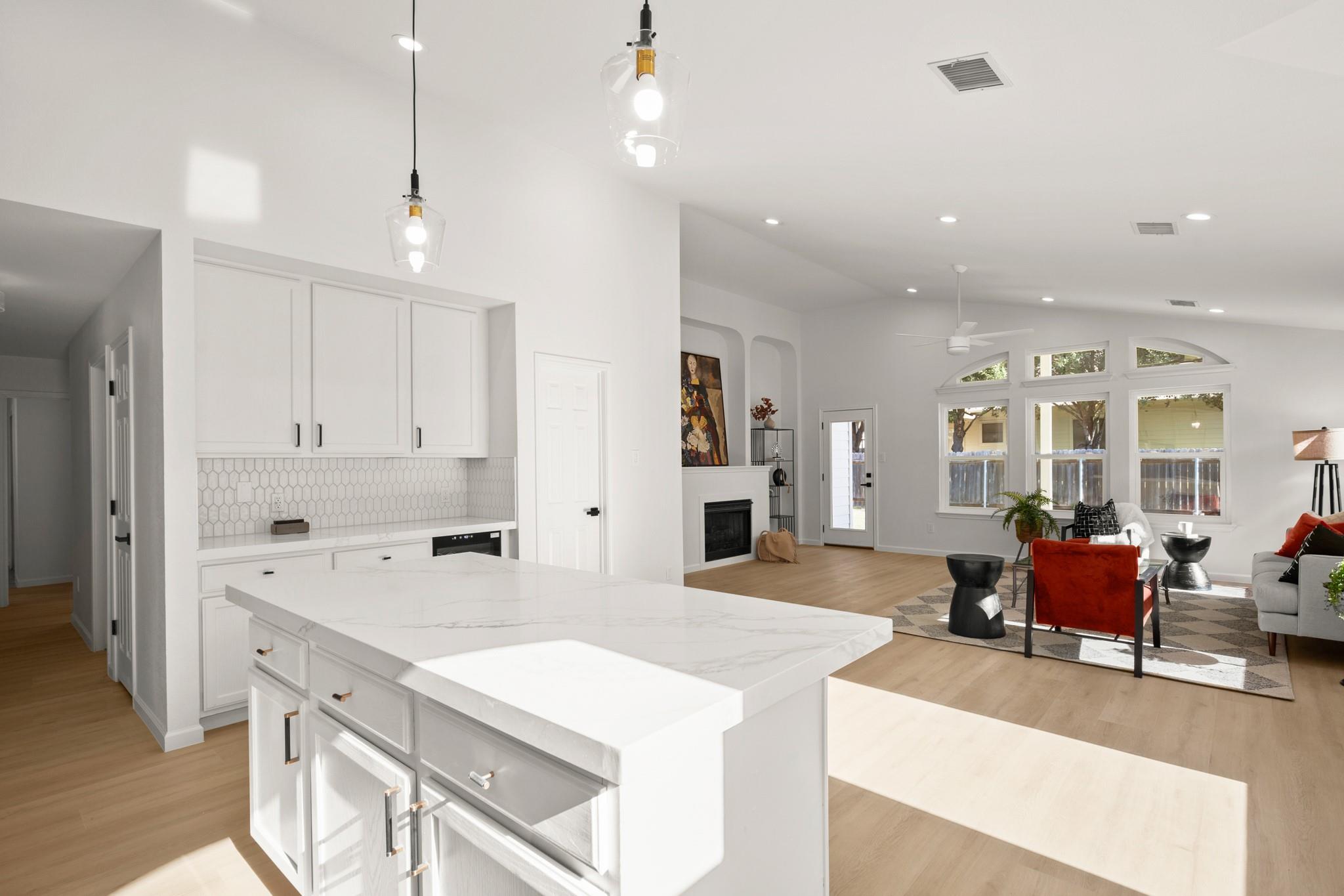 3345 Rod Carew Dr, Round Rock, TX 78665