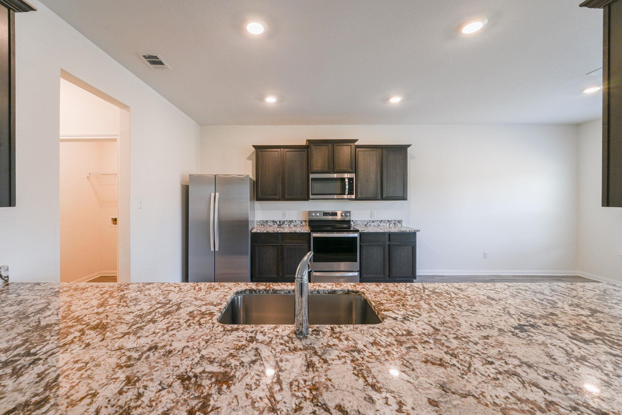 1102 Treeta Trl, Kyle, TX 78640