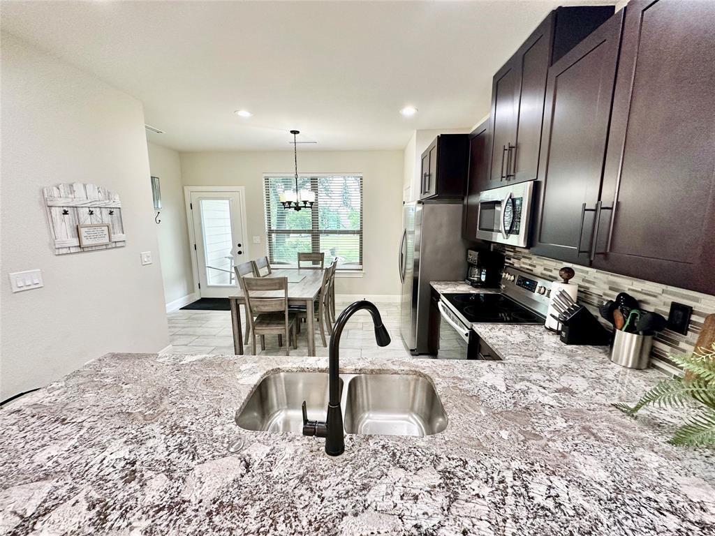 18904 Nicklaus Dr, Point Venture, TX 78645