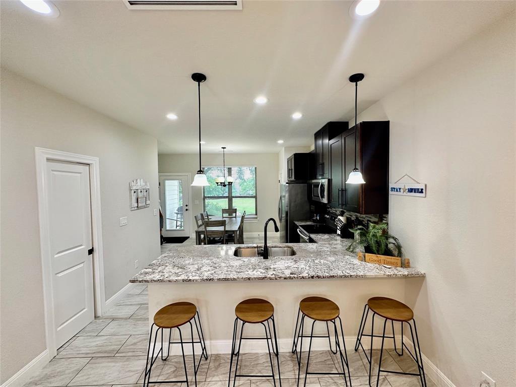 18904 Nicklaus Dr, Point Venture, TX 78645