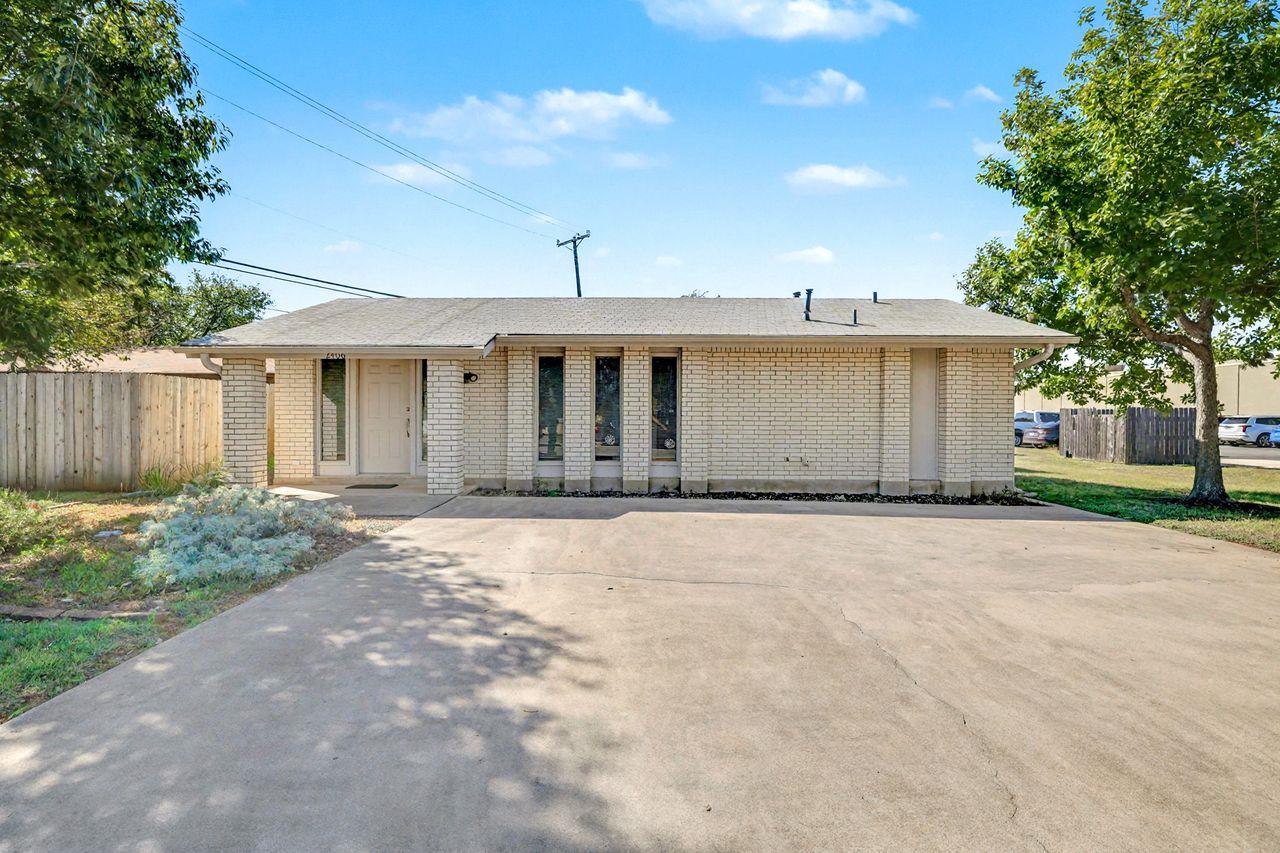 2406 Dawn Dr, Georgetown, TX 78628