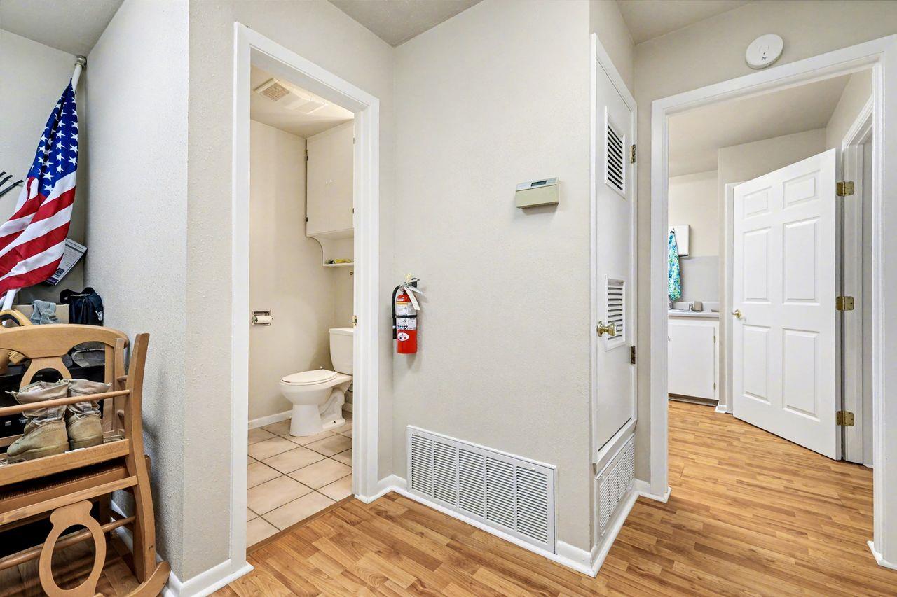 2406 Dawn Dr, Georgetown, TX 78628