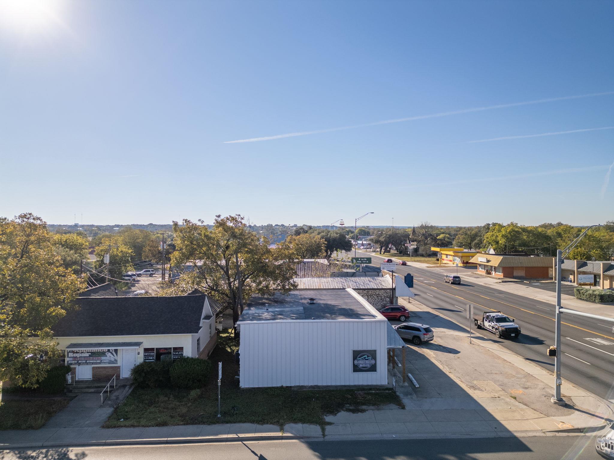 501 S Key Ave, Lampasas, TX 76550