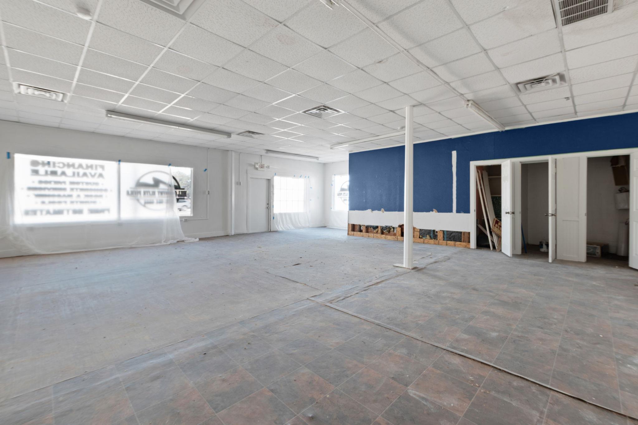 501 S Key Ave, Lampasas, TX 76550