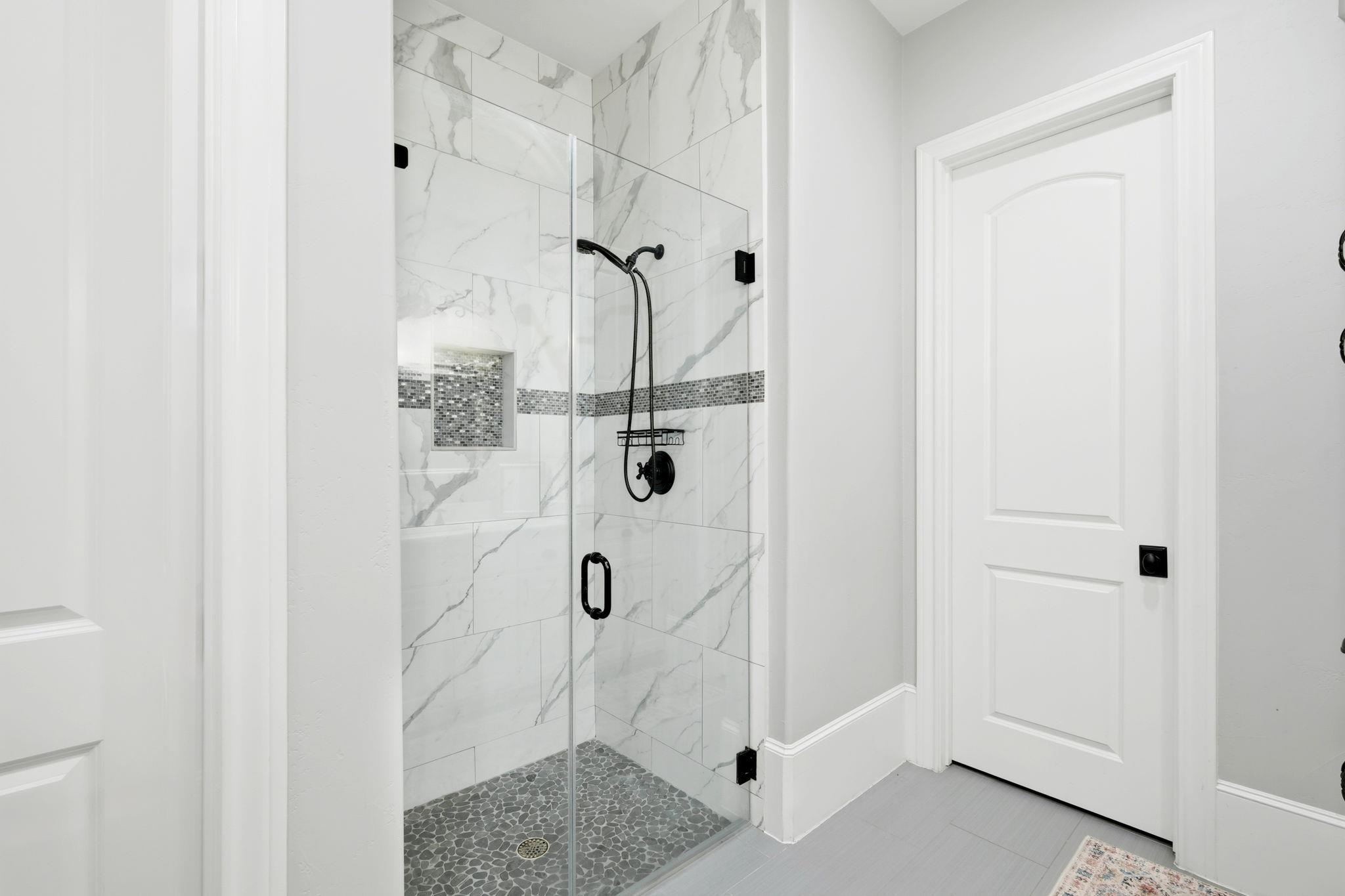 11601 Morningsun Dr, Austin, TX 78737