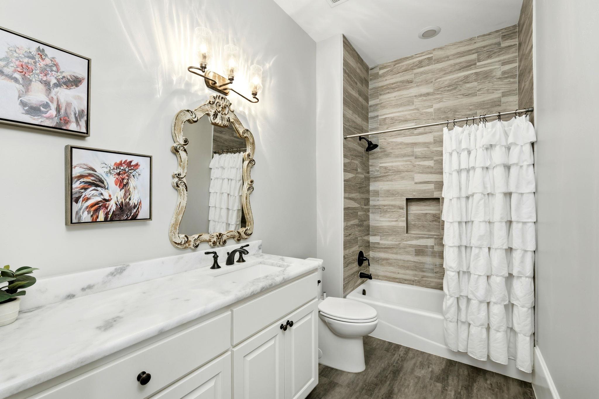 11601 Morningsun Dr, Austin, TX 78737