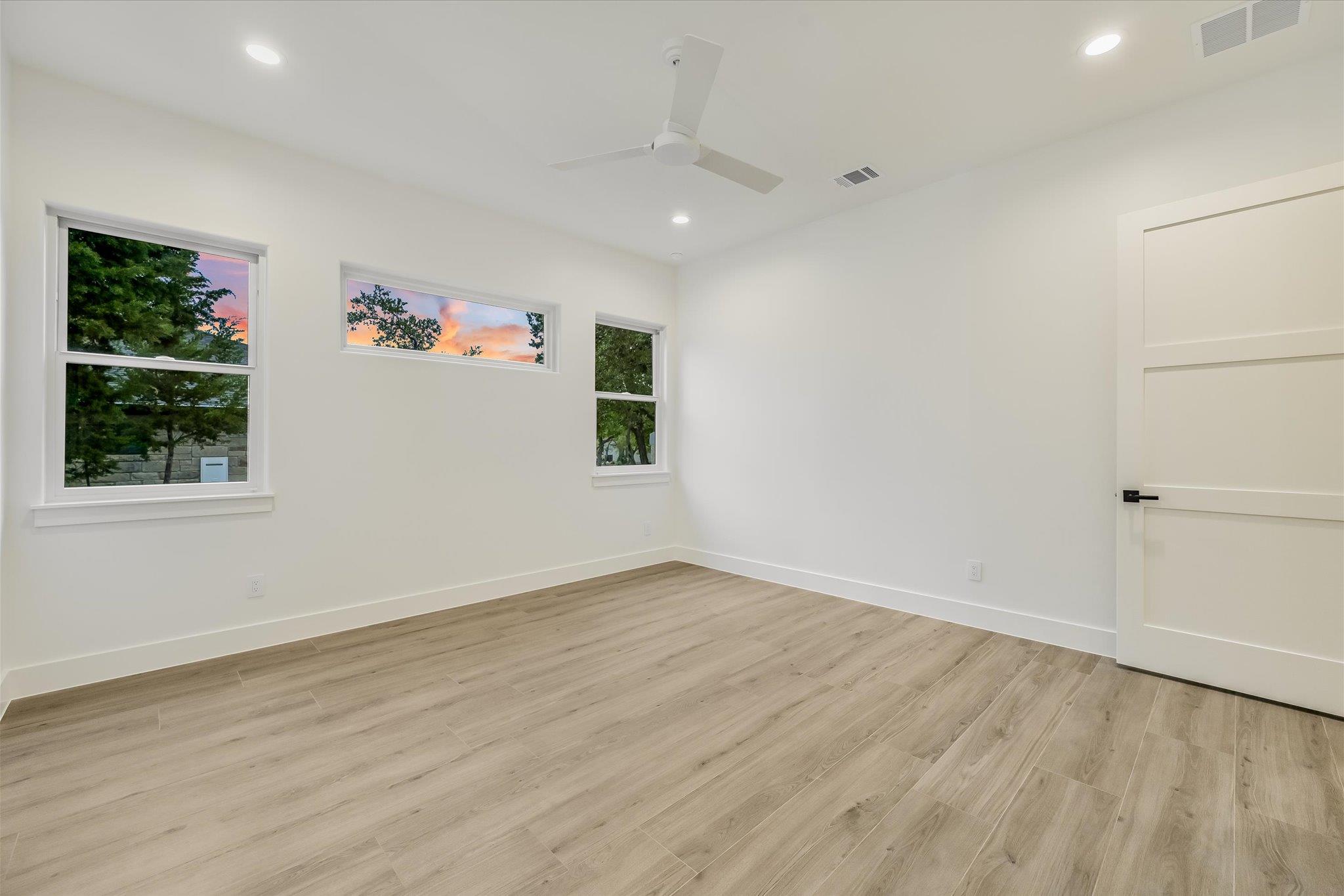 410 Shady Tree Dr, Georgetown, TX 78633