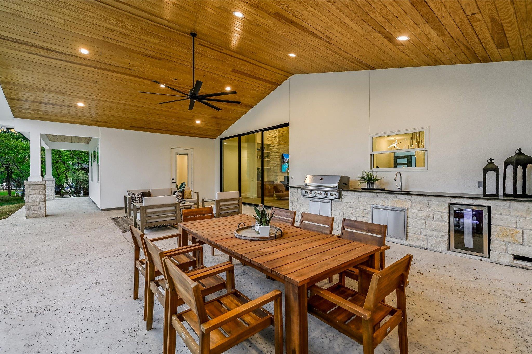 410 Shady Tree Dr, Georgetown, TX 78633