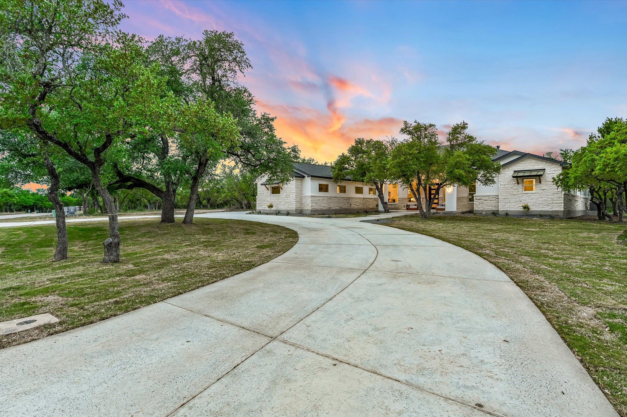 410 Shady Tree Dr, Georgetown, TX 78633