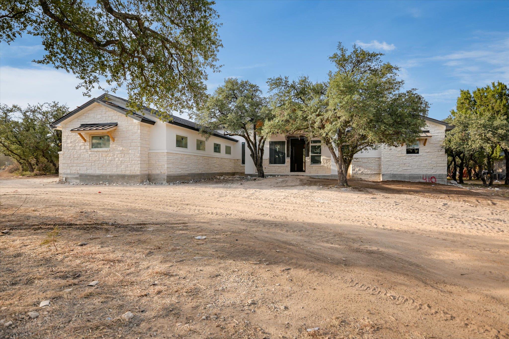 410 Shady Tree Dr, Georgetown, TX 78633