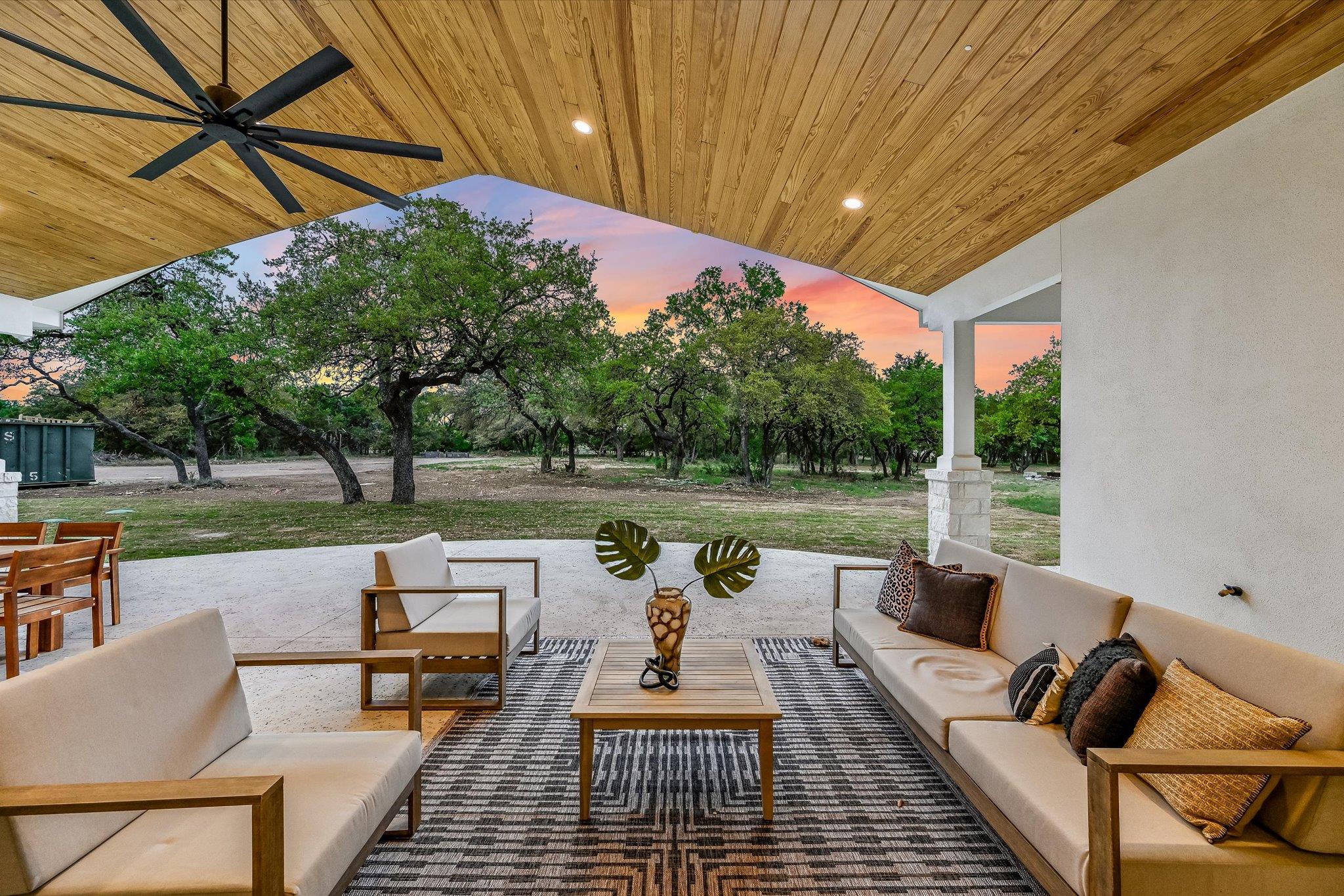 410 Shady Tree Dr, Georgetown, TX 78633