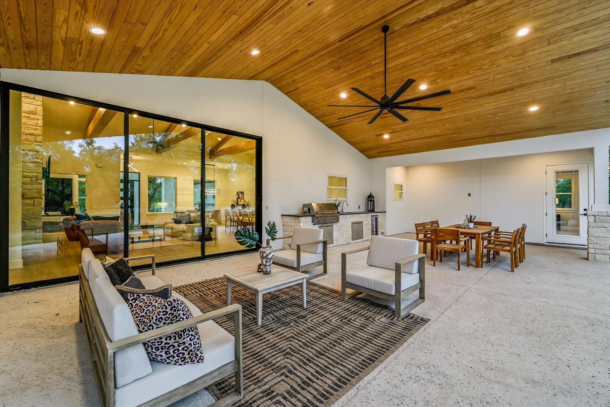 410 Shady Tree Dr, Georgetown, TX 78633