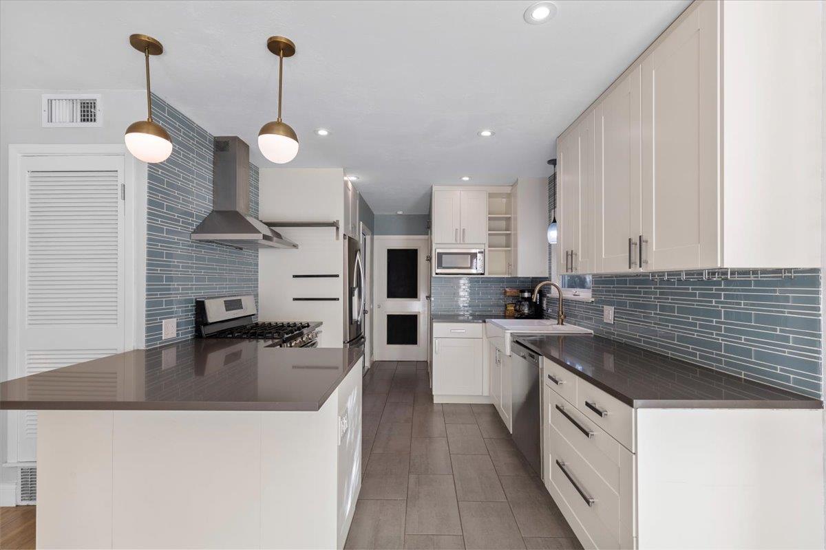 5313 Harvest Ln, Austin, TX 78745