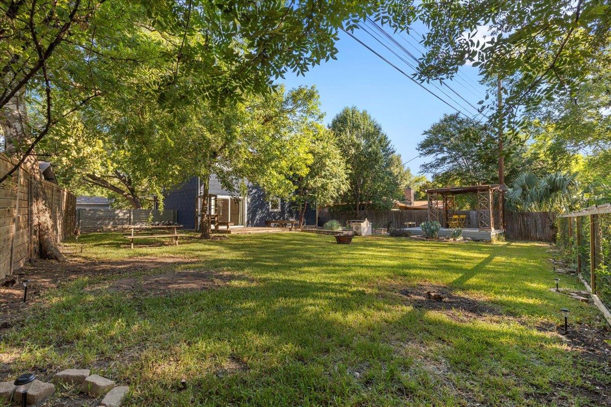 5313 Harvest Ln, Austin, TX 78745