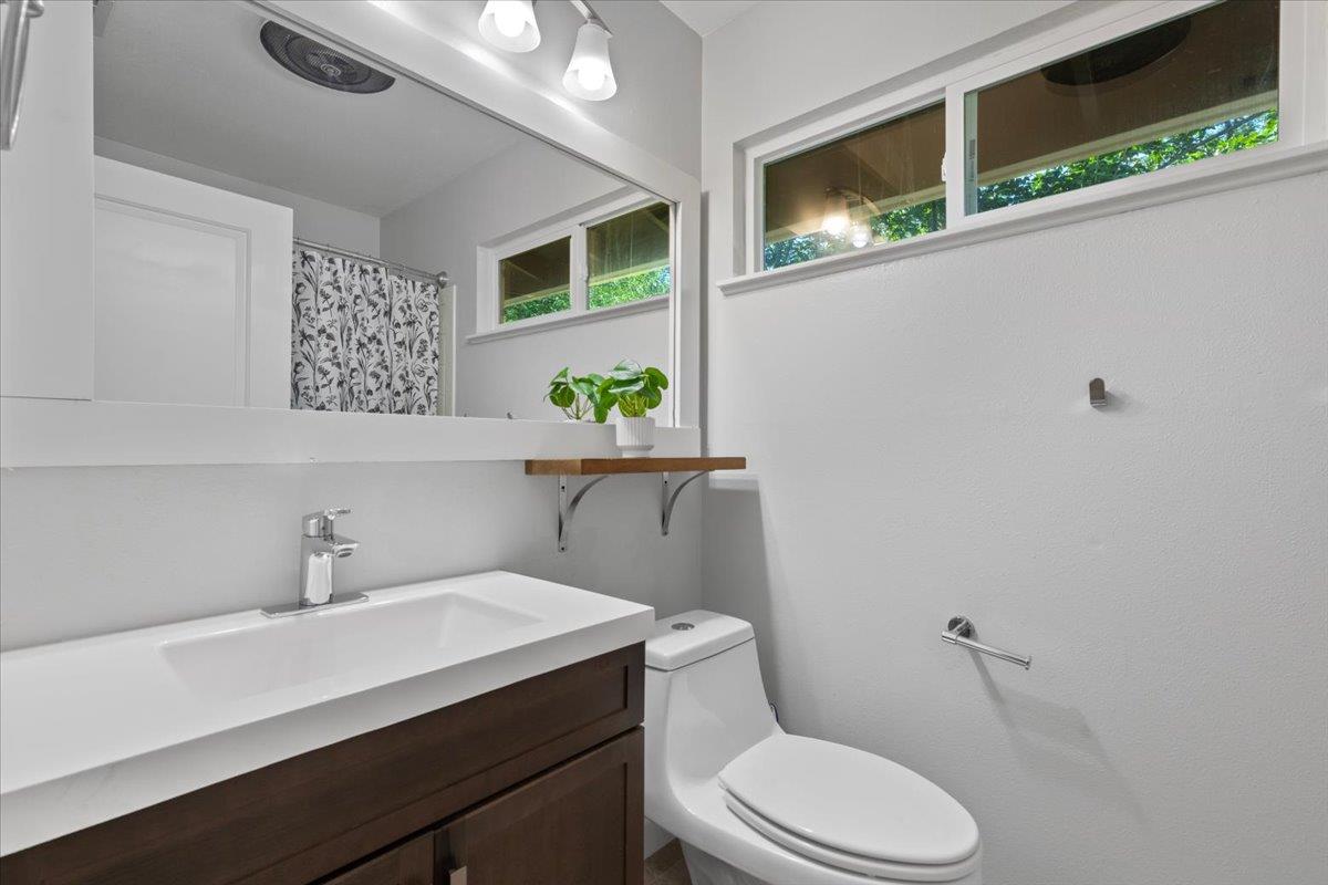 5313 Harvest Ln, Austin, TX 78745