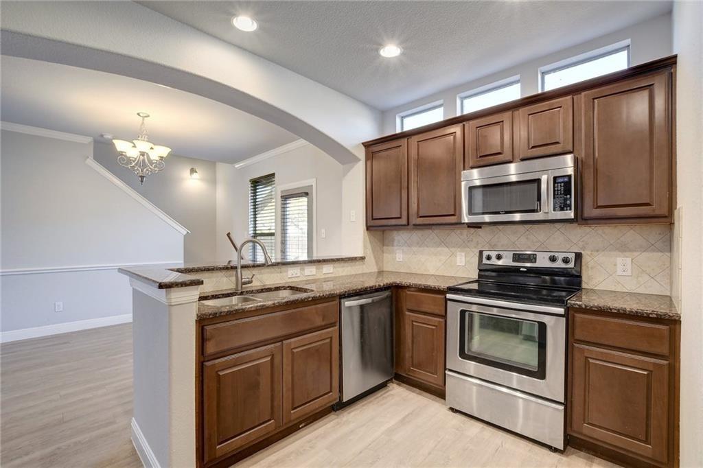 430 Old Fitzhugh Rd # 1, Dripping Springs, TX 78620