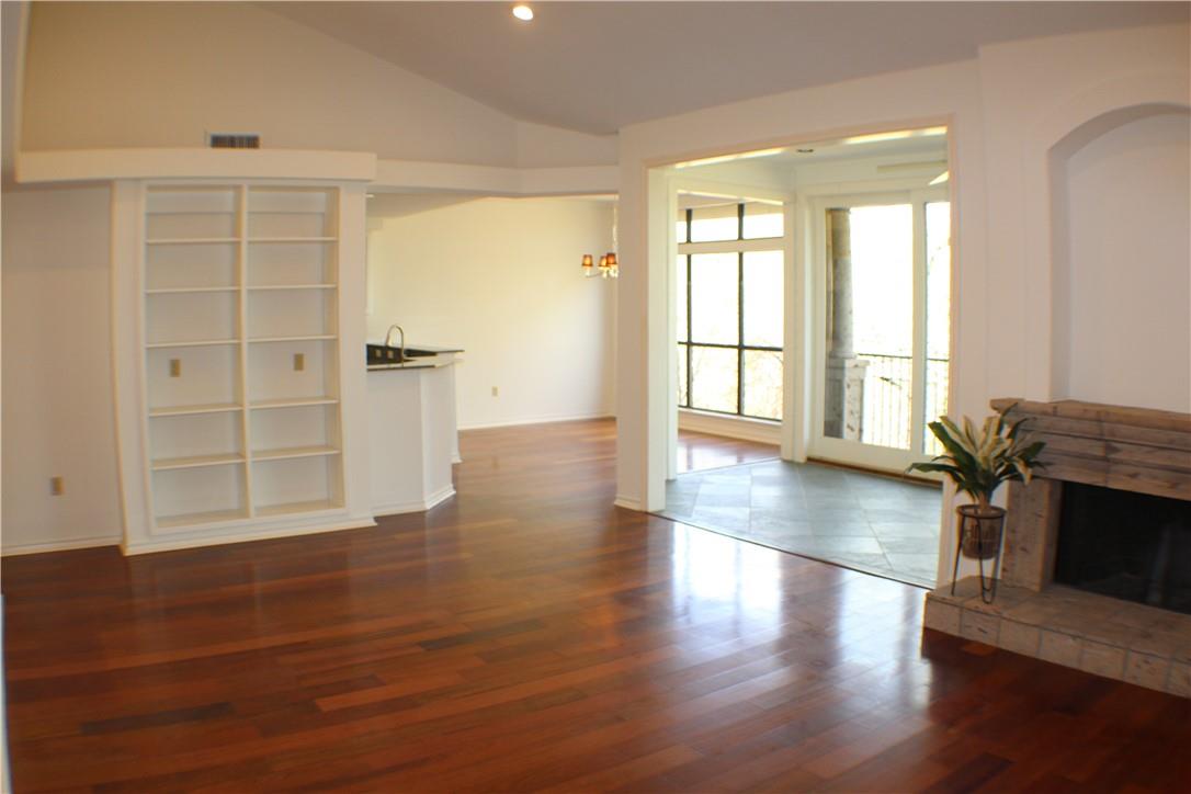 1000 Liberty Park Dr # 307, Austin, TX 78746