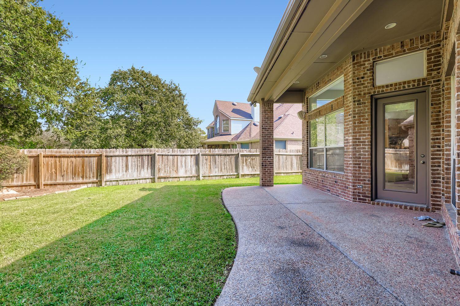 1404 Hidden Glen Dr, Round Rock, TX 78681