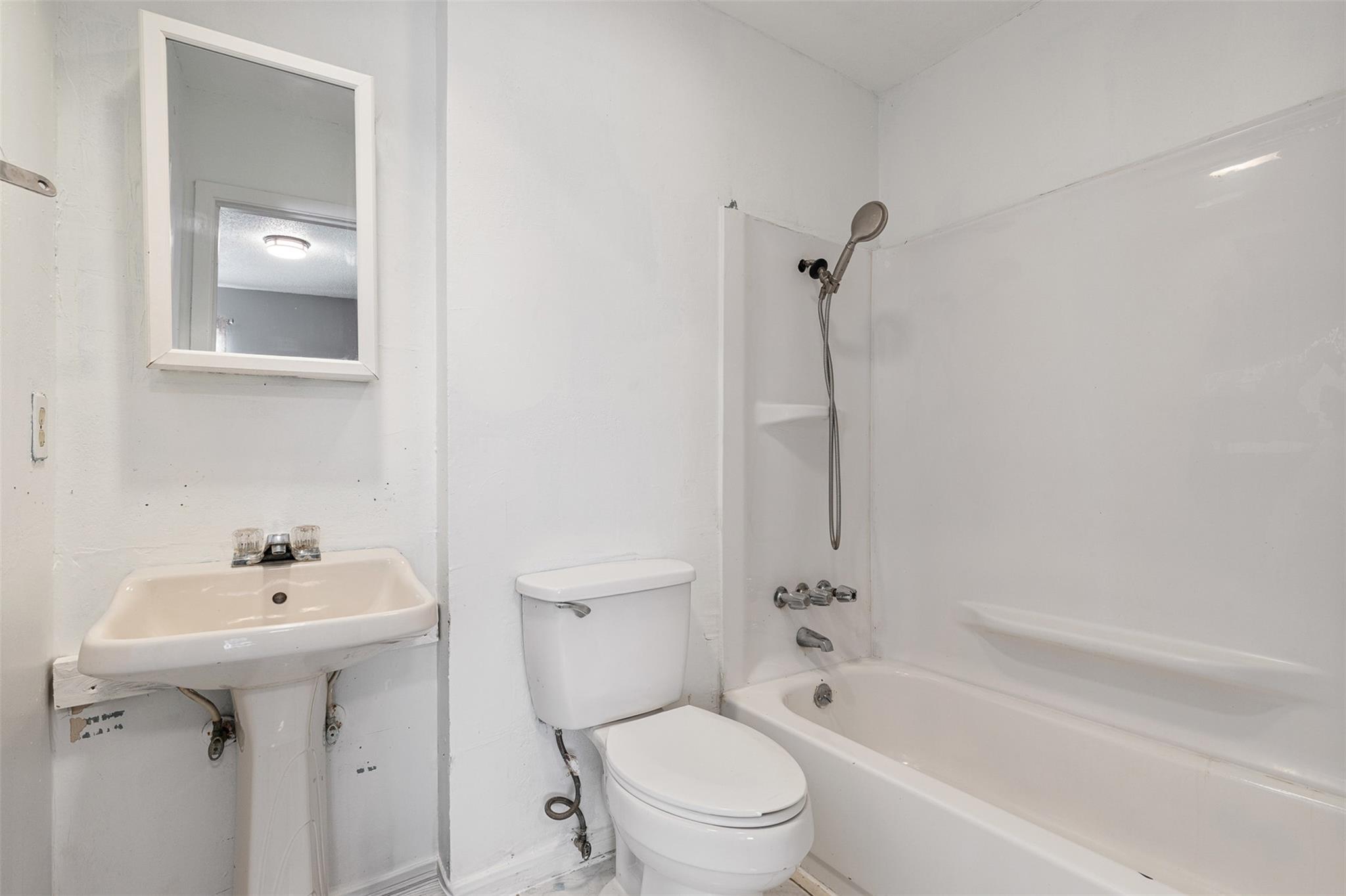 9407 NORTH CREEK Dr, Austin, TX 78753