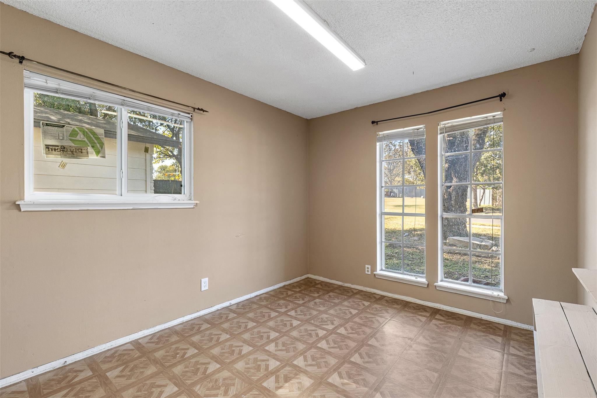 9407 NORTH CREEK Dr, Austin, TX 78753