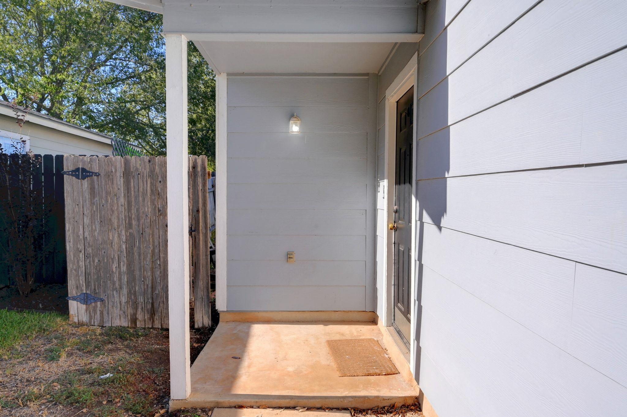 6319 & 6321 Worchester Knl, San Antonio, TX 78233