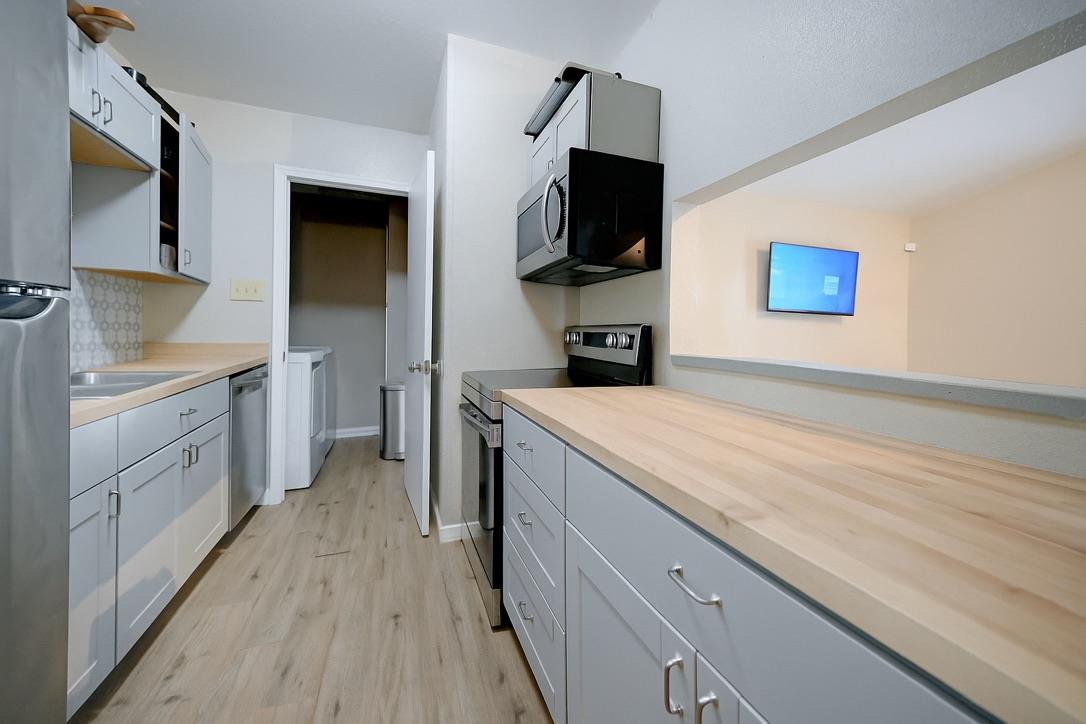 6319 & 6321 Worchester Knl, San Antonio, TX 78233