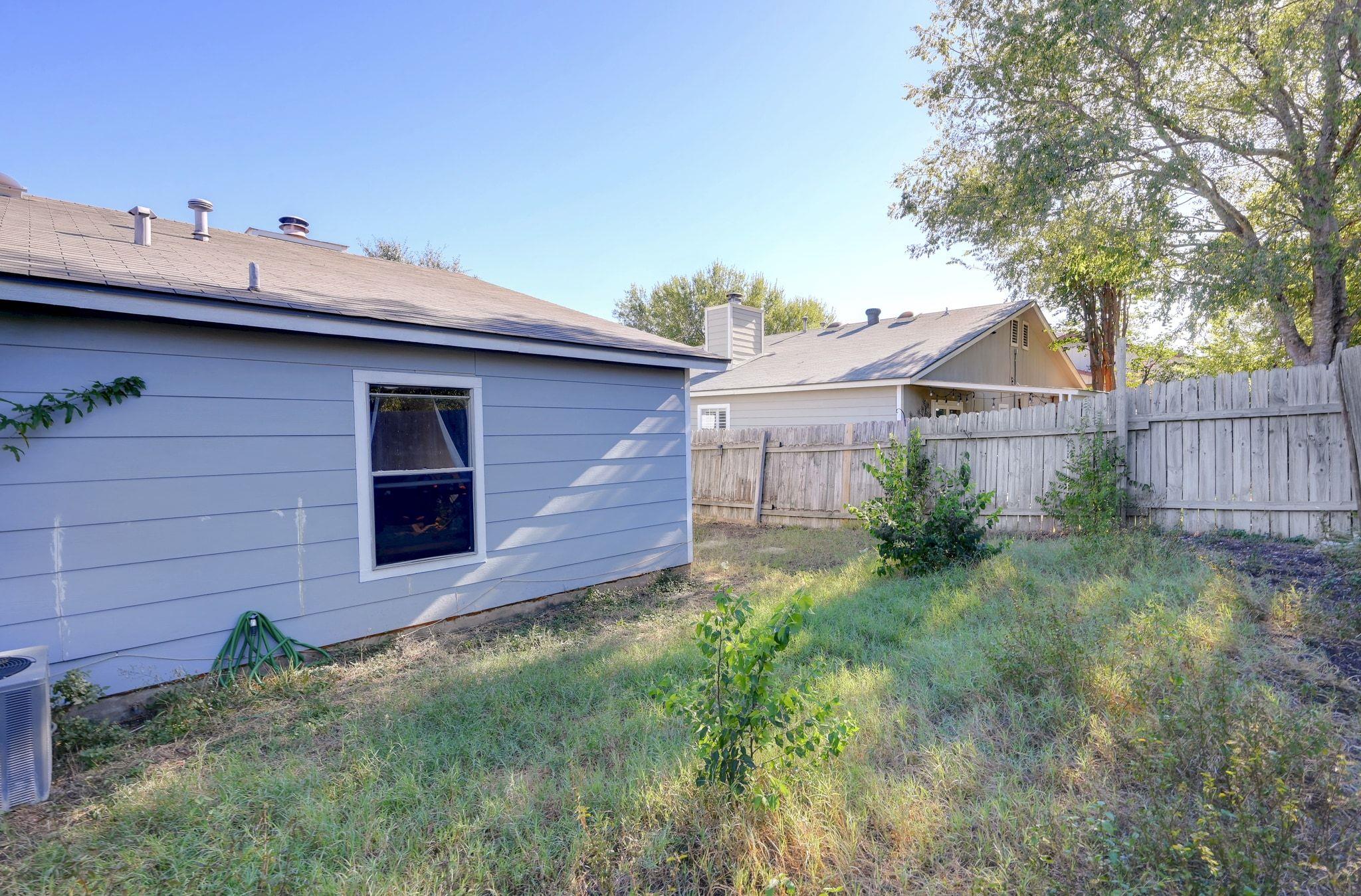 6319 & 6321 Worchester Knl, San Antonio, TX 78233