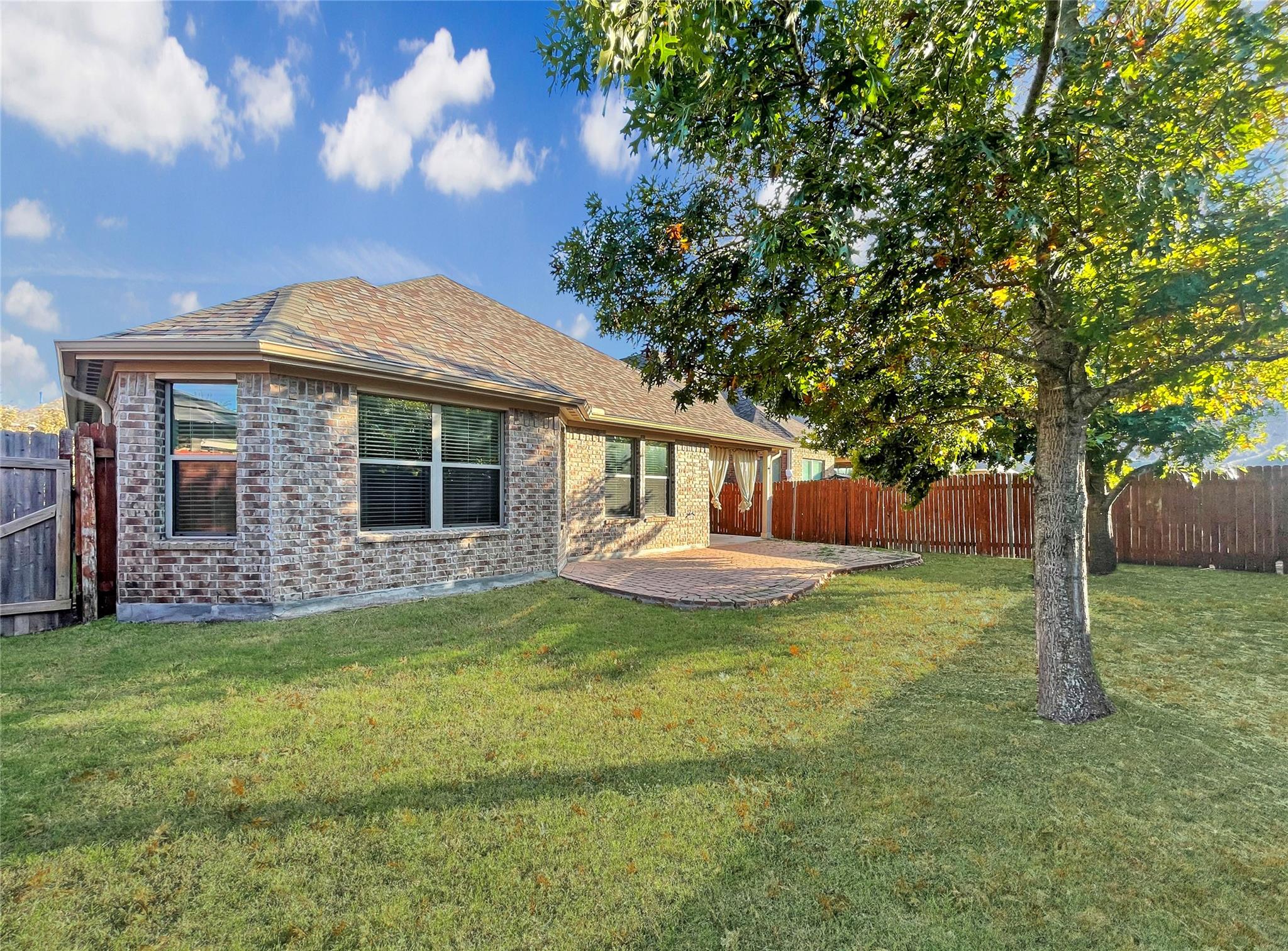 2468 Millbrook Loop, Leander, TX 78641