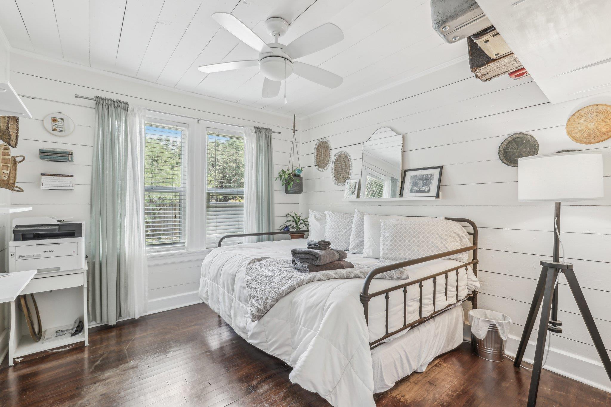 106 County Road 425, Spicewood, TX 78669