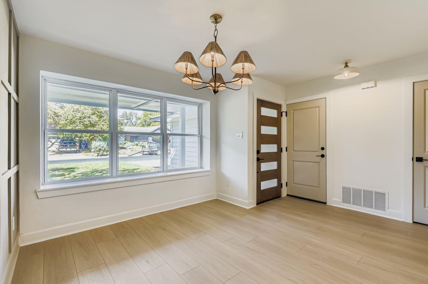 4317 Ganymede Dr, Austin, TX 78727