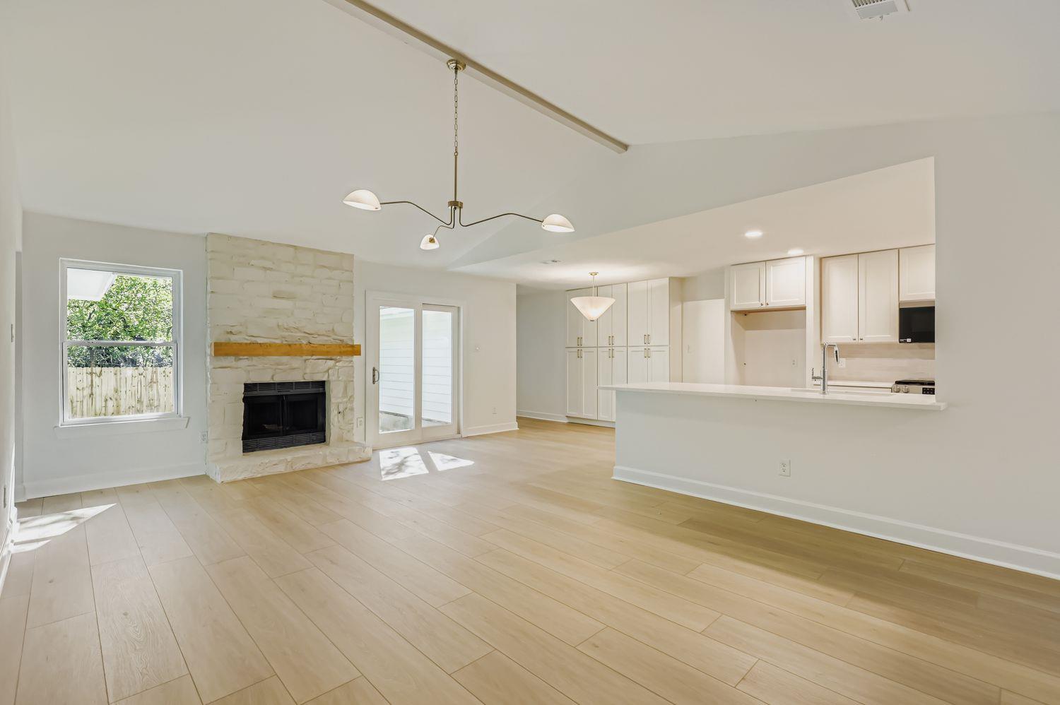 4317 Ganymede Dr, Austin, TX 78727