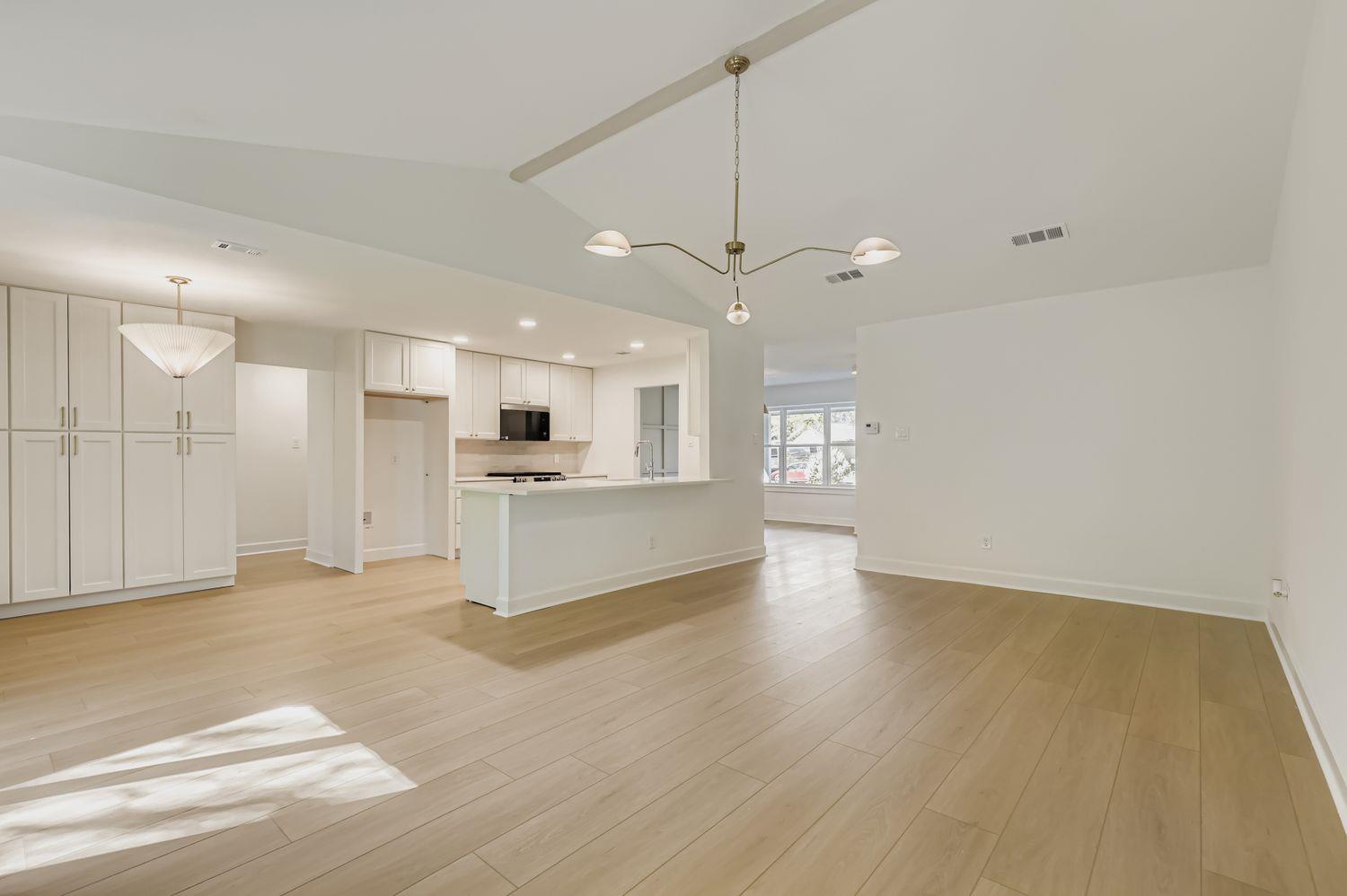 4317 Ganymede Dr, Austin, TX 78727