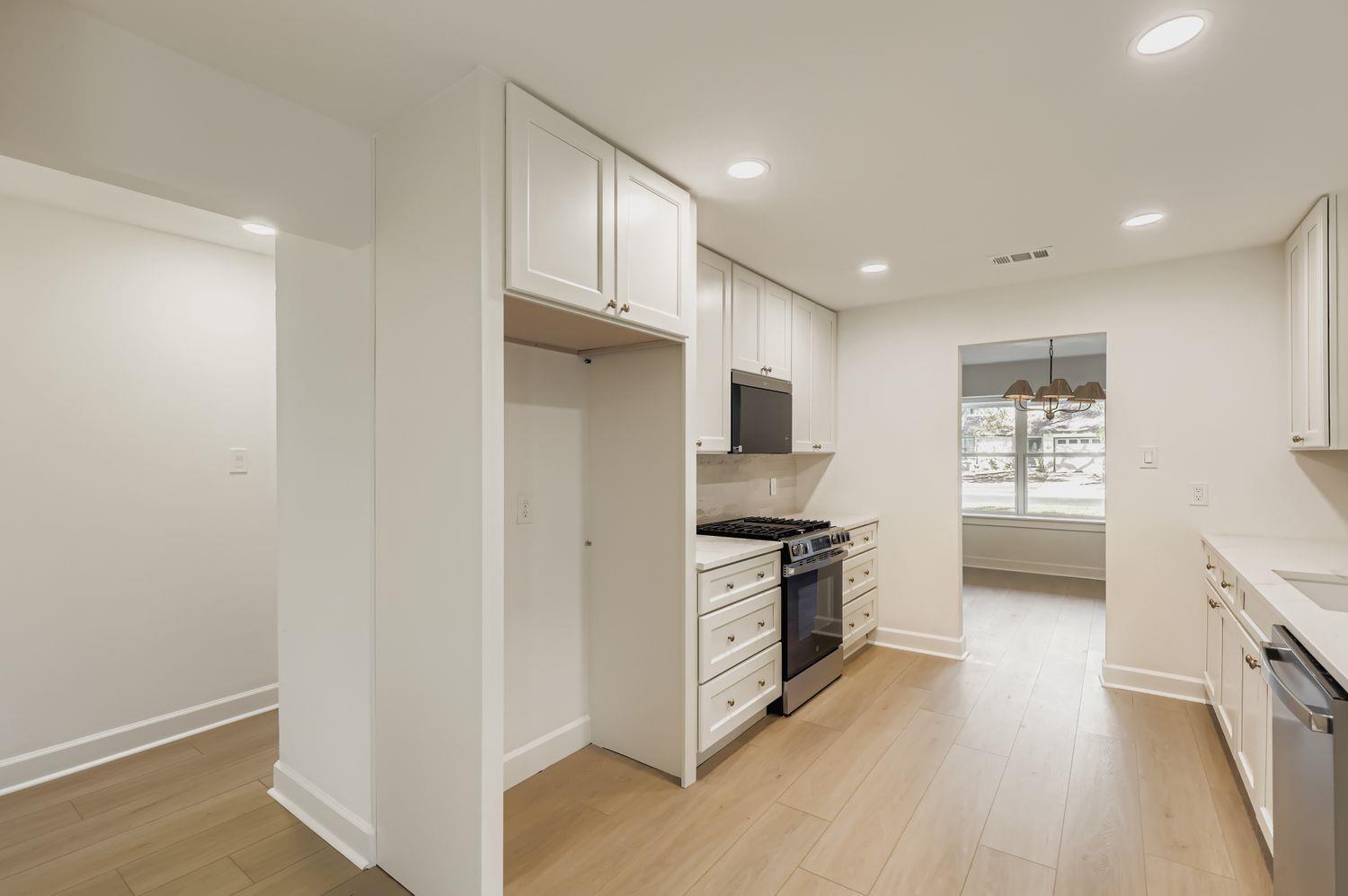 4317 Ganymede Dr, Austin, TX 78727