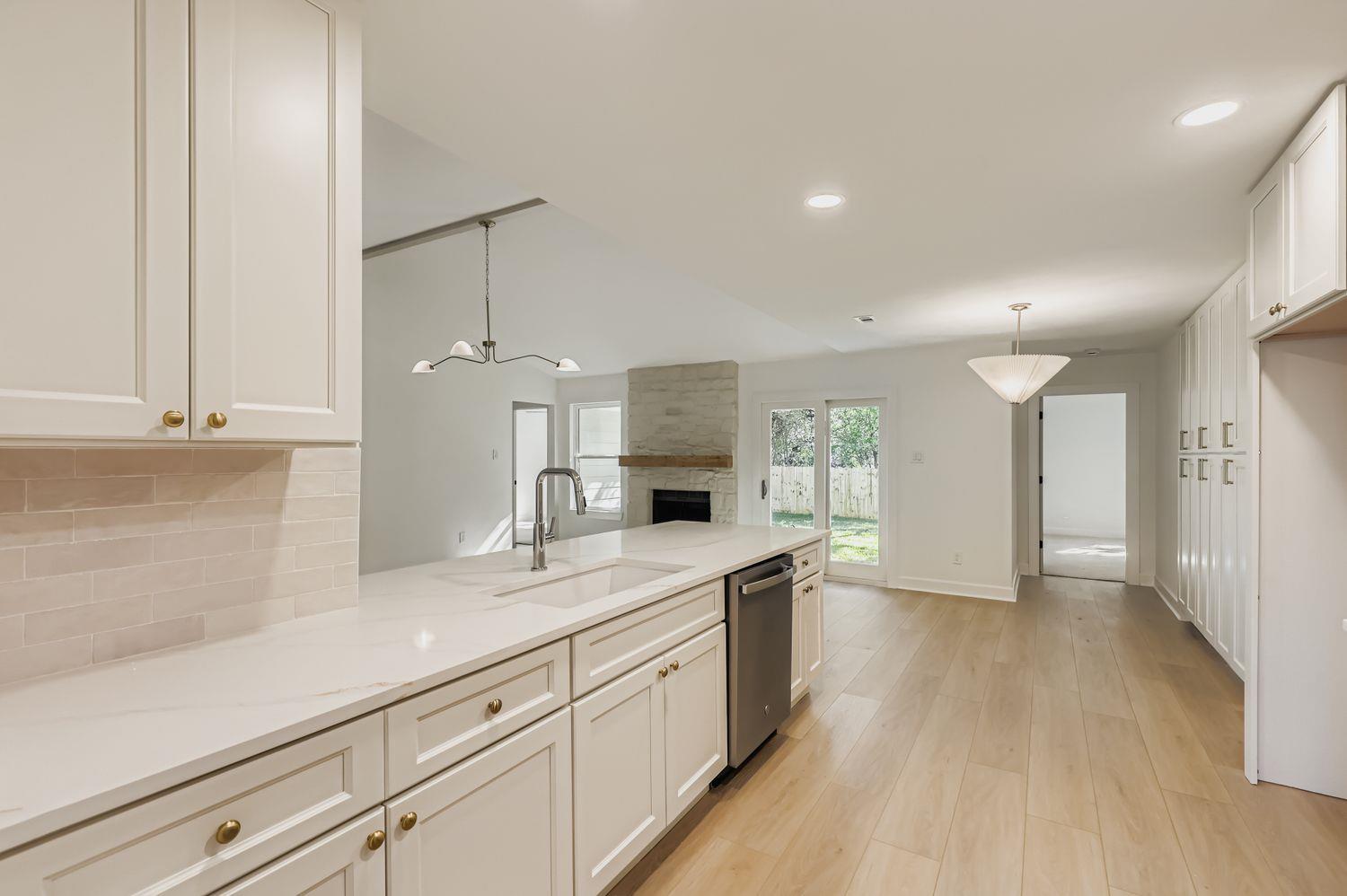 4317 Ganymede Dr, Austin, TX 78727