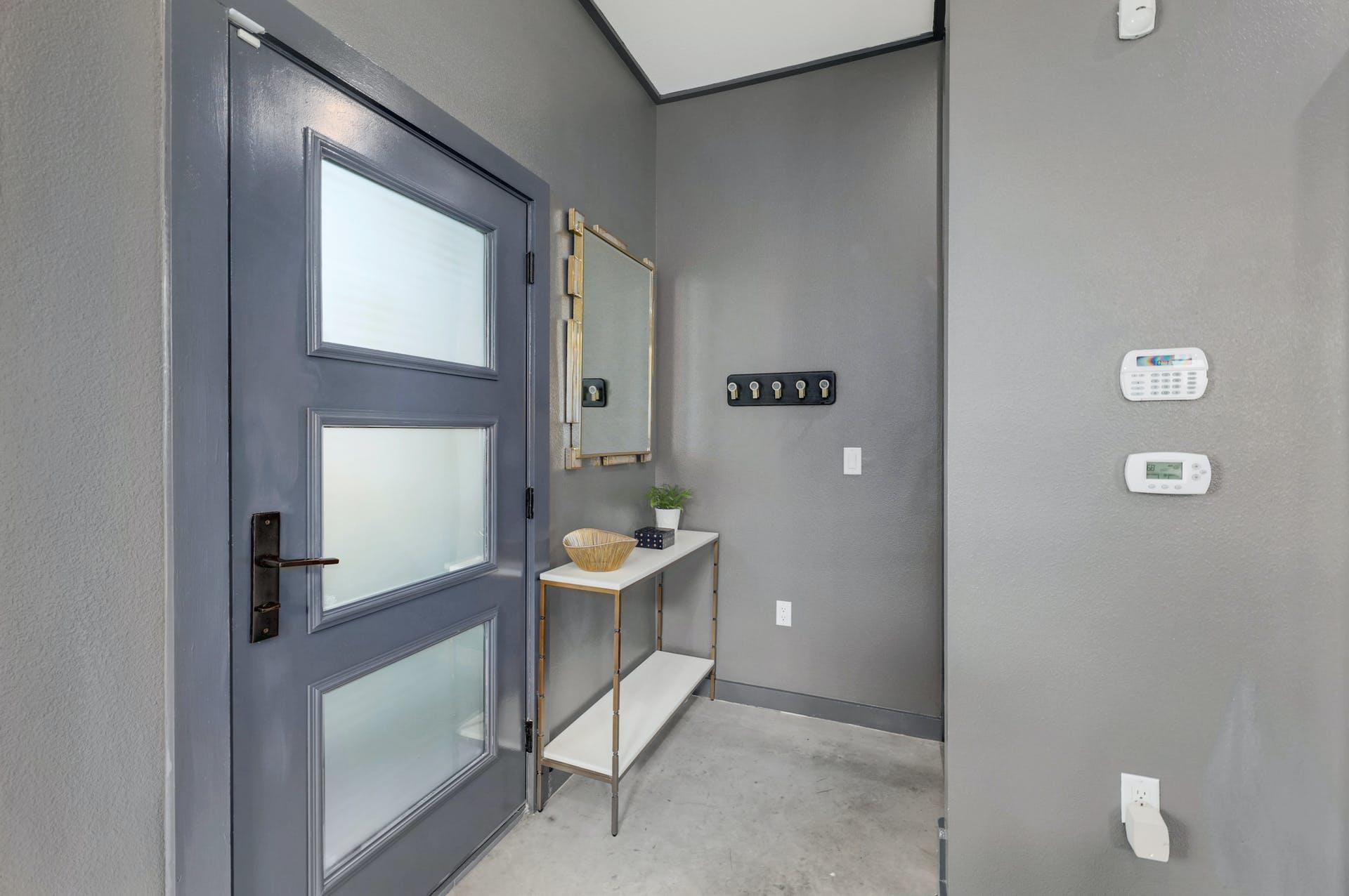 1931 E 38th 1/2 St # 33, Austin, TX 78723