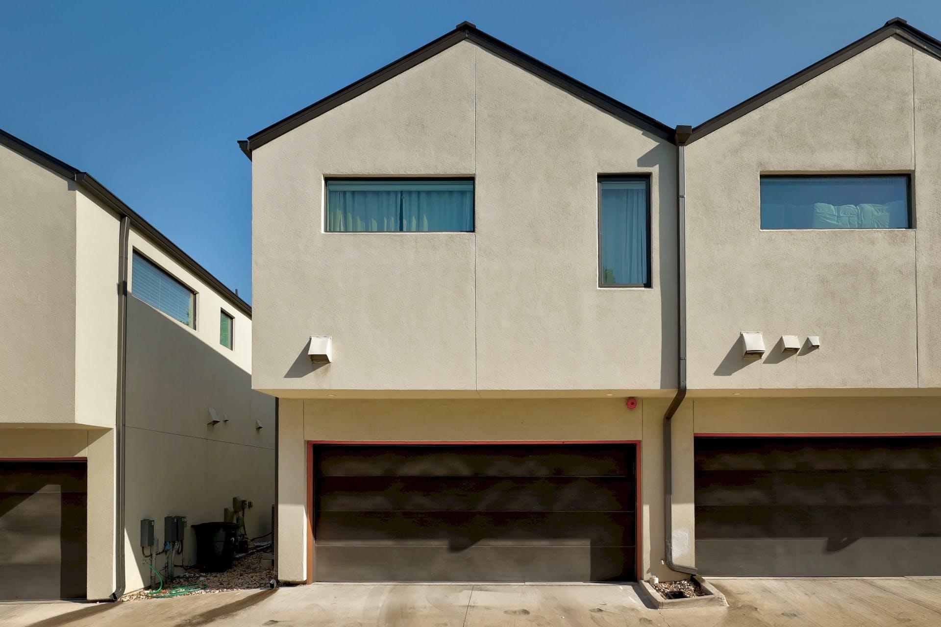 1931 E 38th 1/2 St # 33, Austin, TX 78723