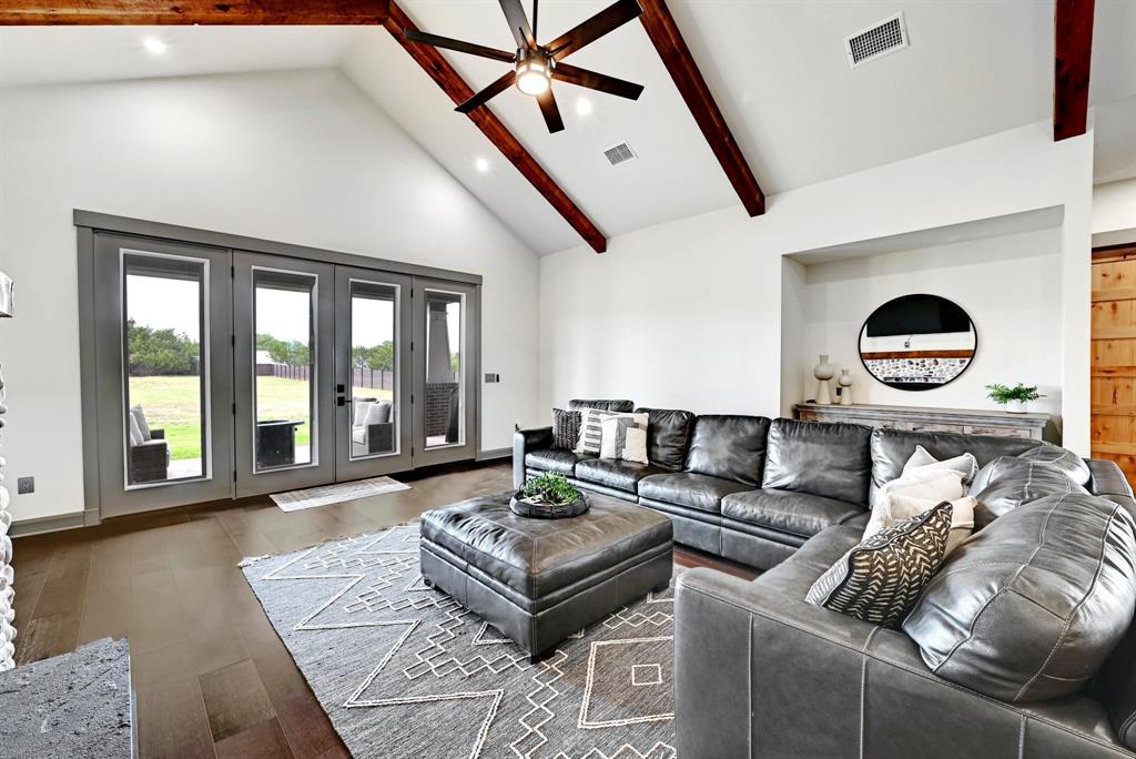 116 Tambra Lea Ln, Liberty Hill, TX 78642