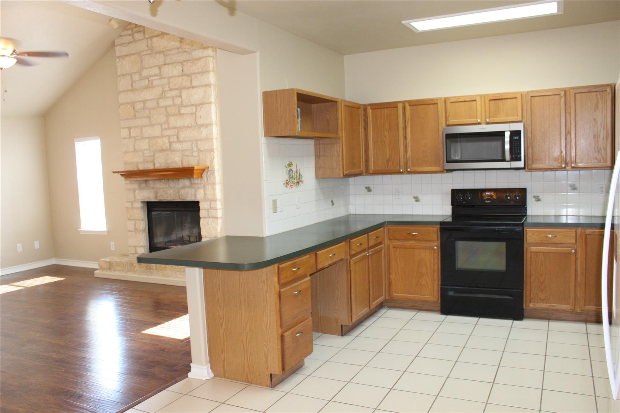 46 Crazy Cross Rd, Wimberley, TX 78676