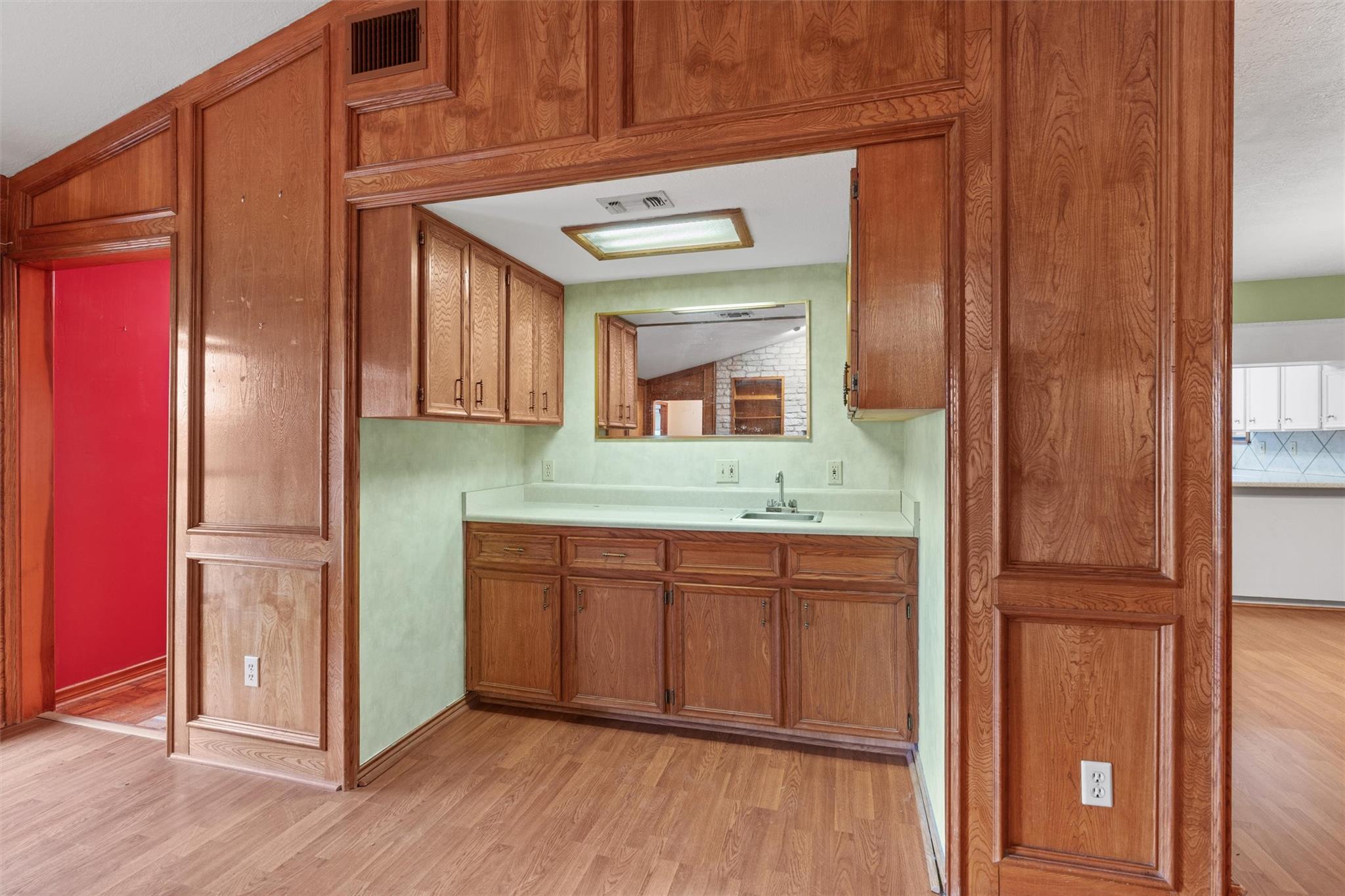 400 County Road 440 Rds, Thrall, TX 76578