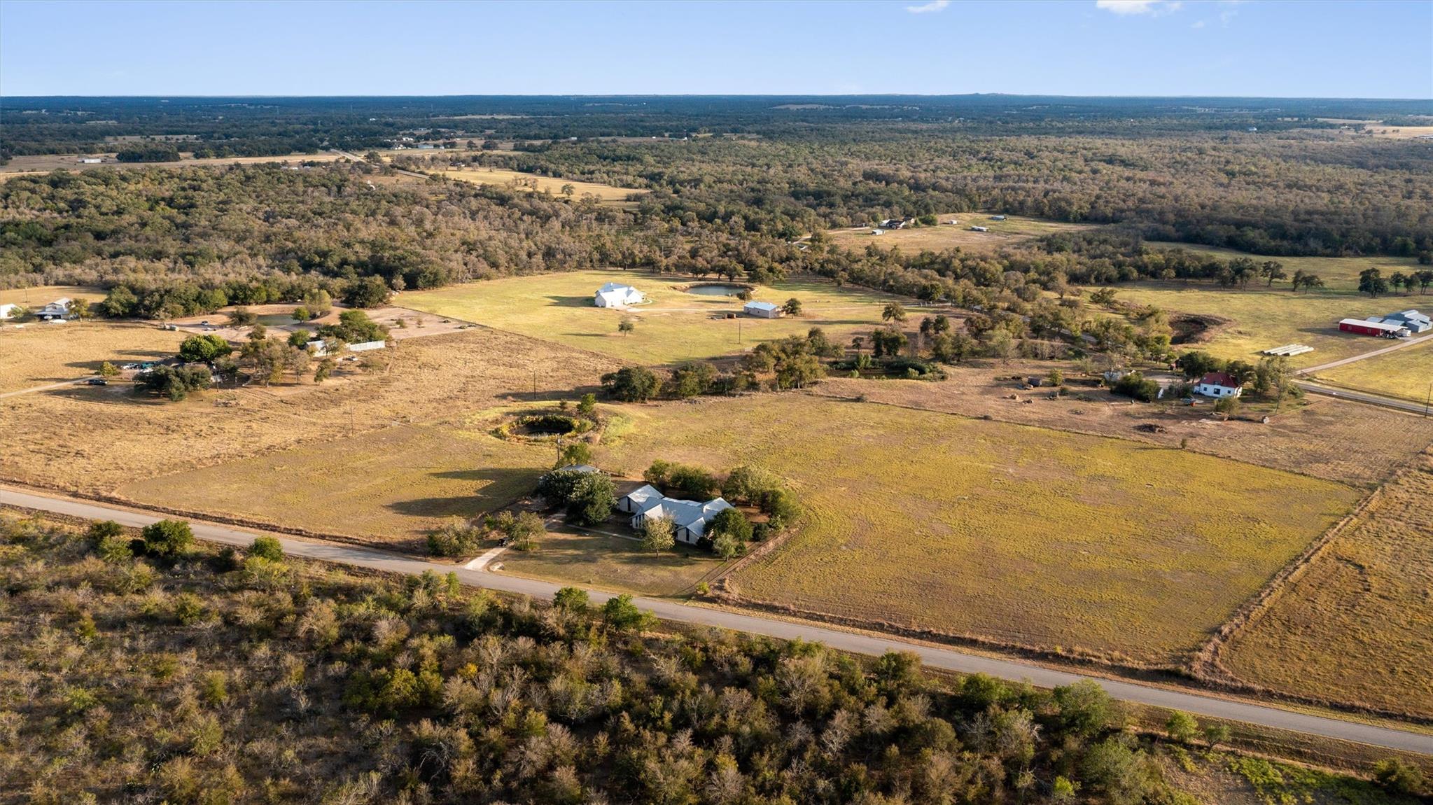 400 County Road 440 Rds, Thrall, TX 76578