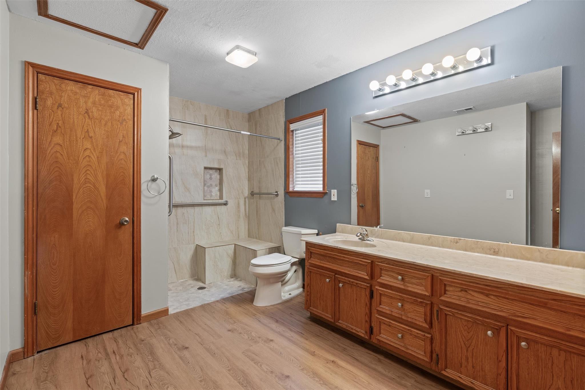 400 County Road 440 Rds, Thrall, TX 76578