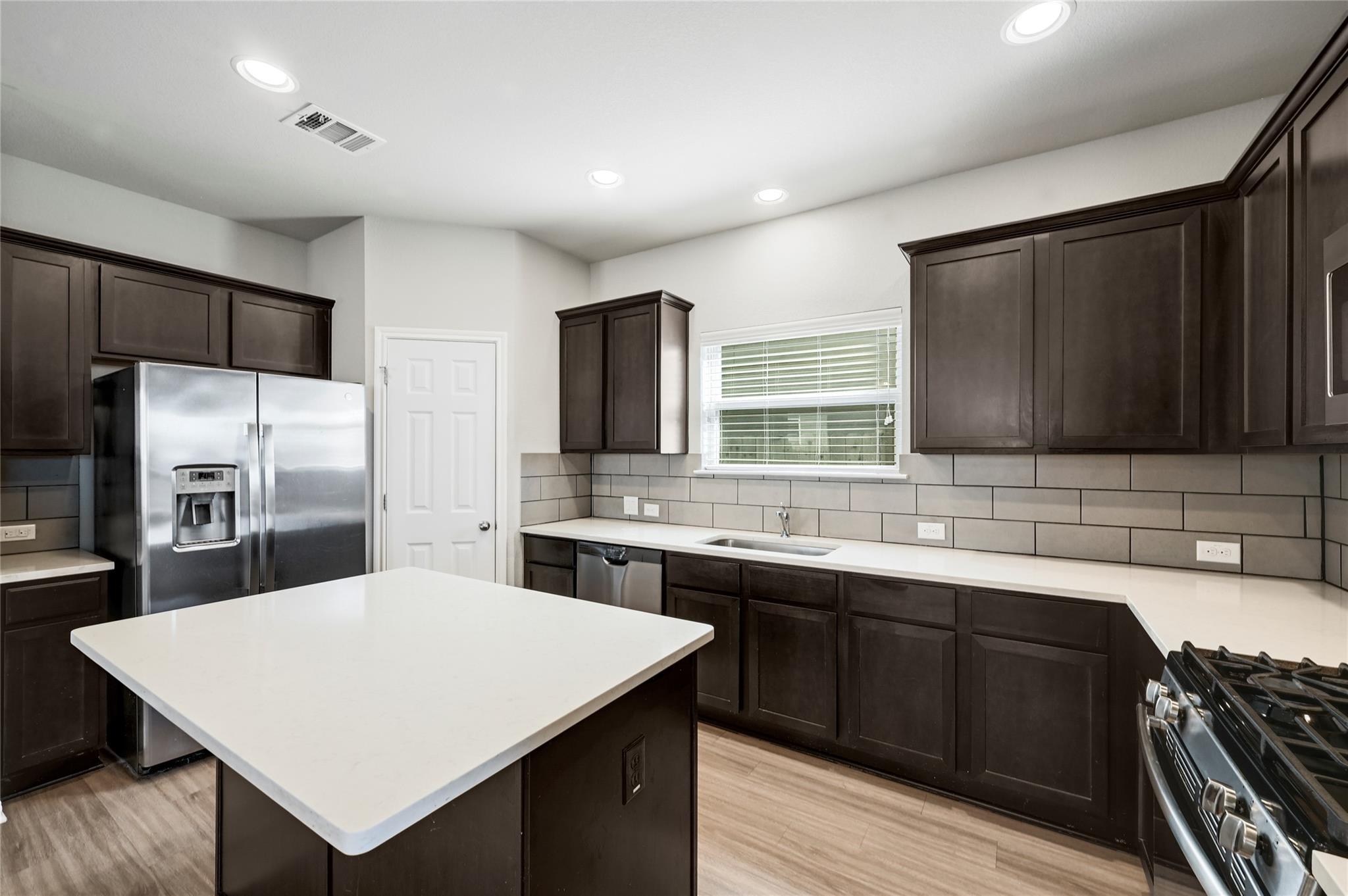 821 Fortrose Ter, Pflugerville, TX 78660